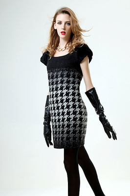 戰(zhàn)略_ 戰(zhàn)略品牌_ 戰(zhàn)略批發(fā)價格_ 戰(zhàn)略產品樣品圖片|庫存尾貨信息(第一頁)_中國服裝網(wǎng)